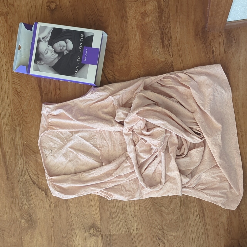 Skin to skin top, new